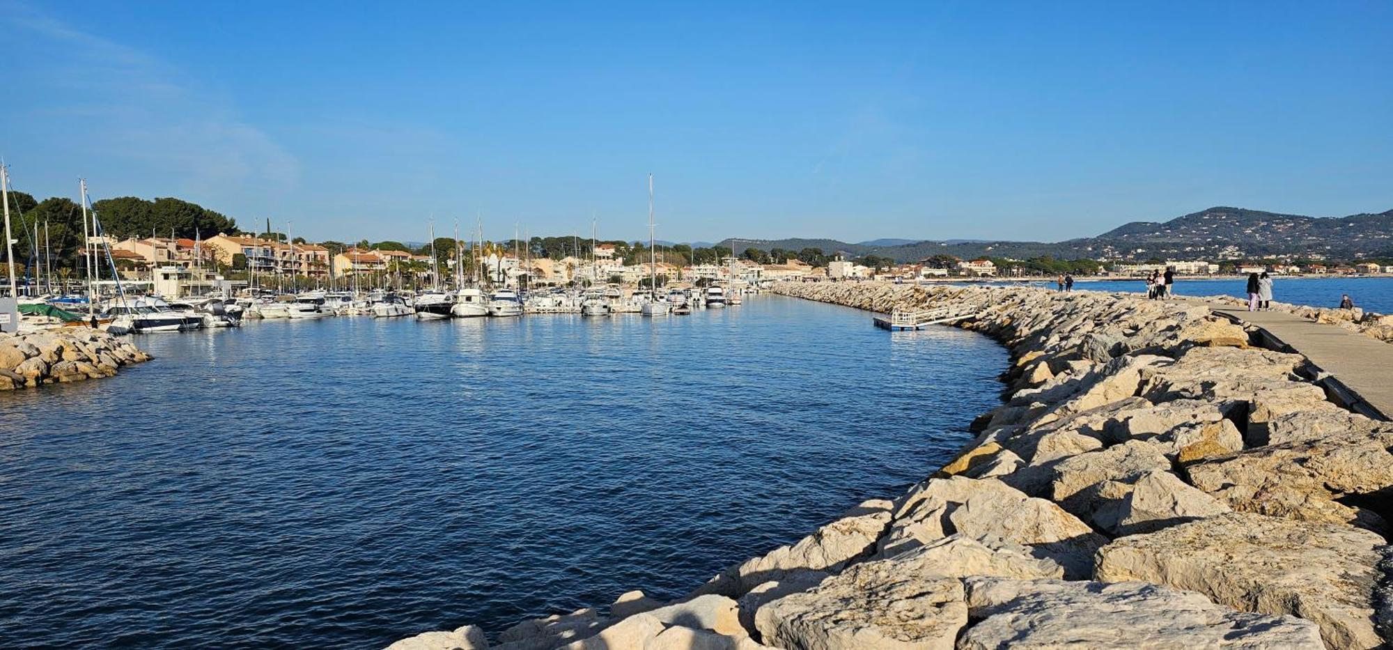 Les Pieds Dans L'Eau Appartement Saint-Cyr-sur-Mer Buitenkant foto