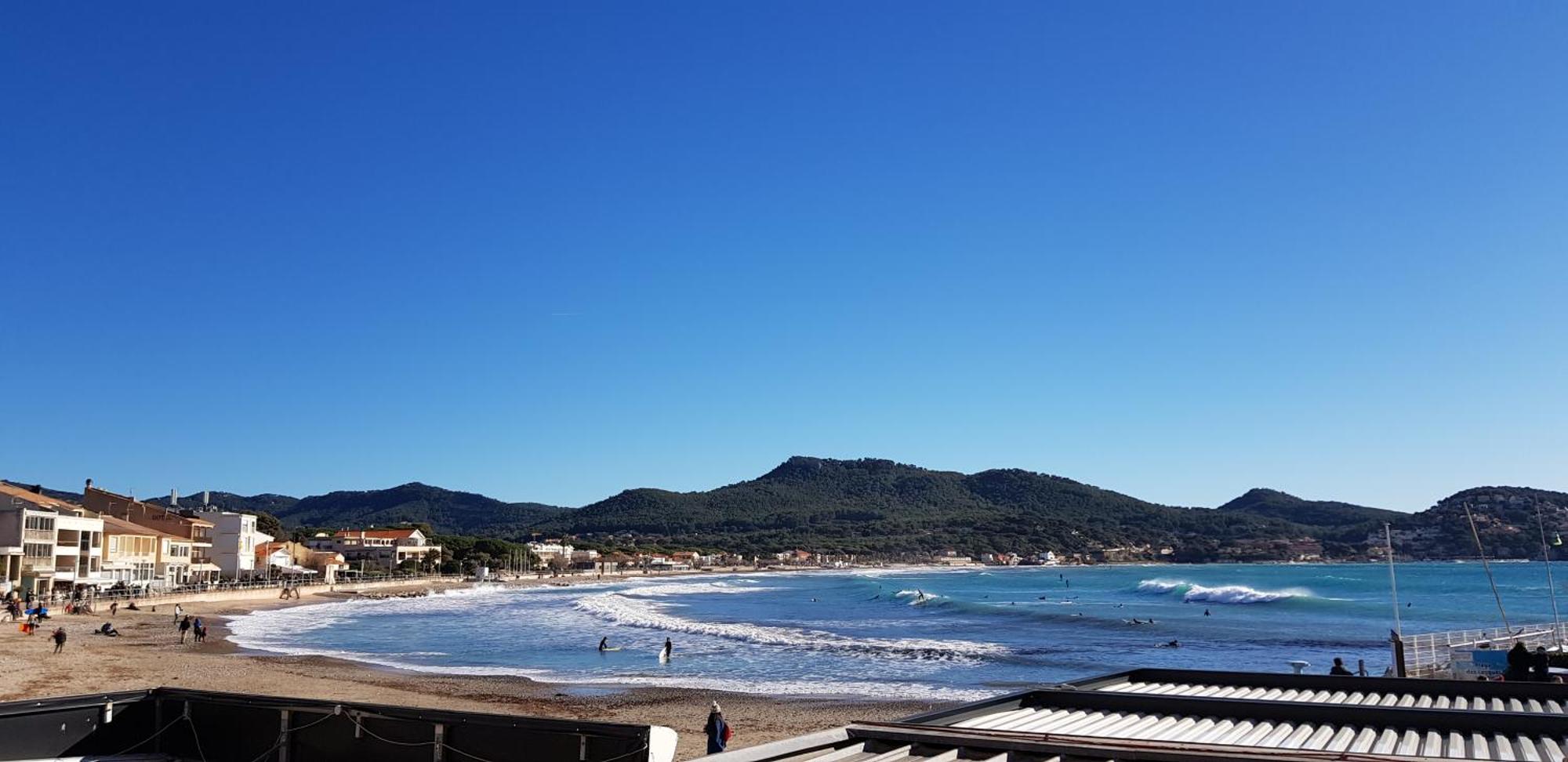 Les Pieds Dans L'Eau Appartement Saint-Cyr-sur-Mer Buitenkant foto