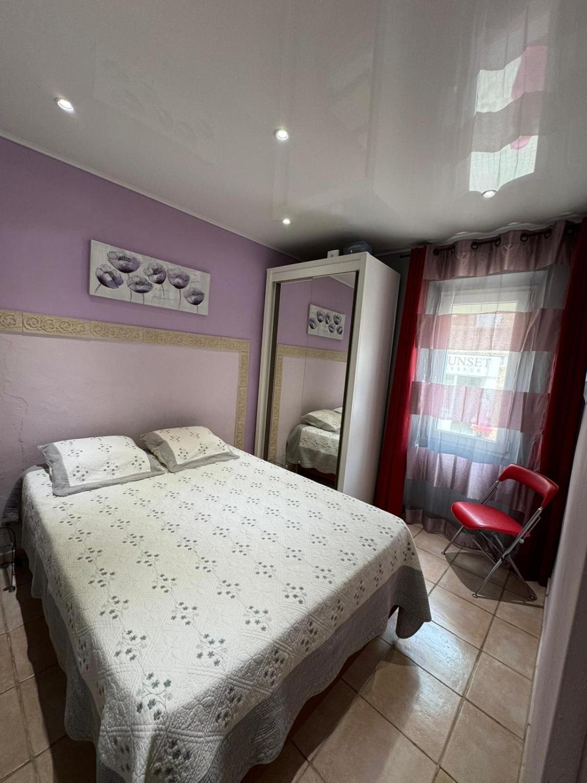 Les Pieds Dans L'Eau Appartement Saint-Cyr-sur-Mer Buitenkant foto